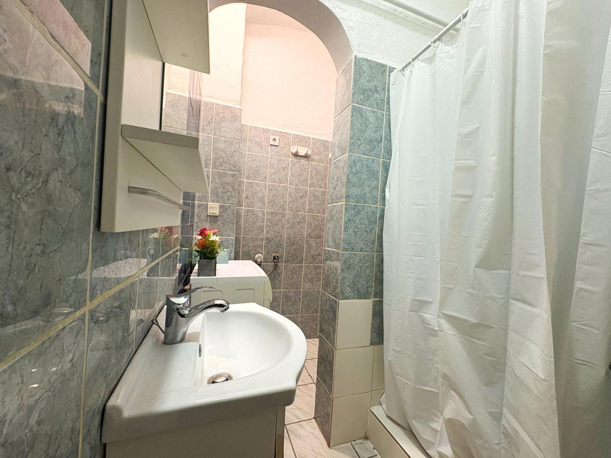 Central Private Apartment-7Pax Budapest Exterior photo