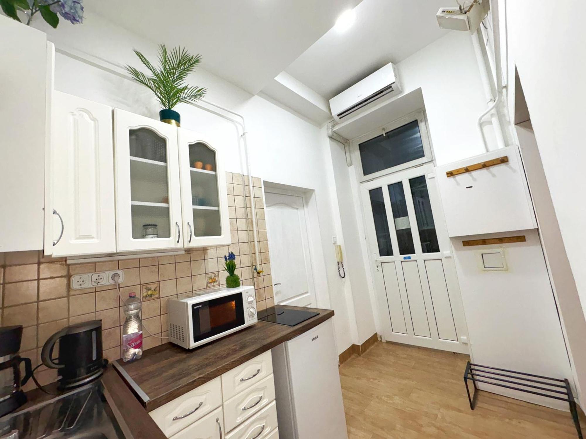 Central Private Apartment-7Pax Budapest Exterior photo